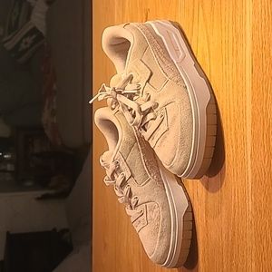 Brand new Puma sneakers